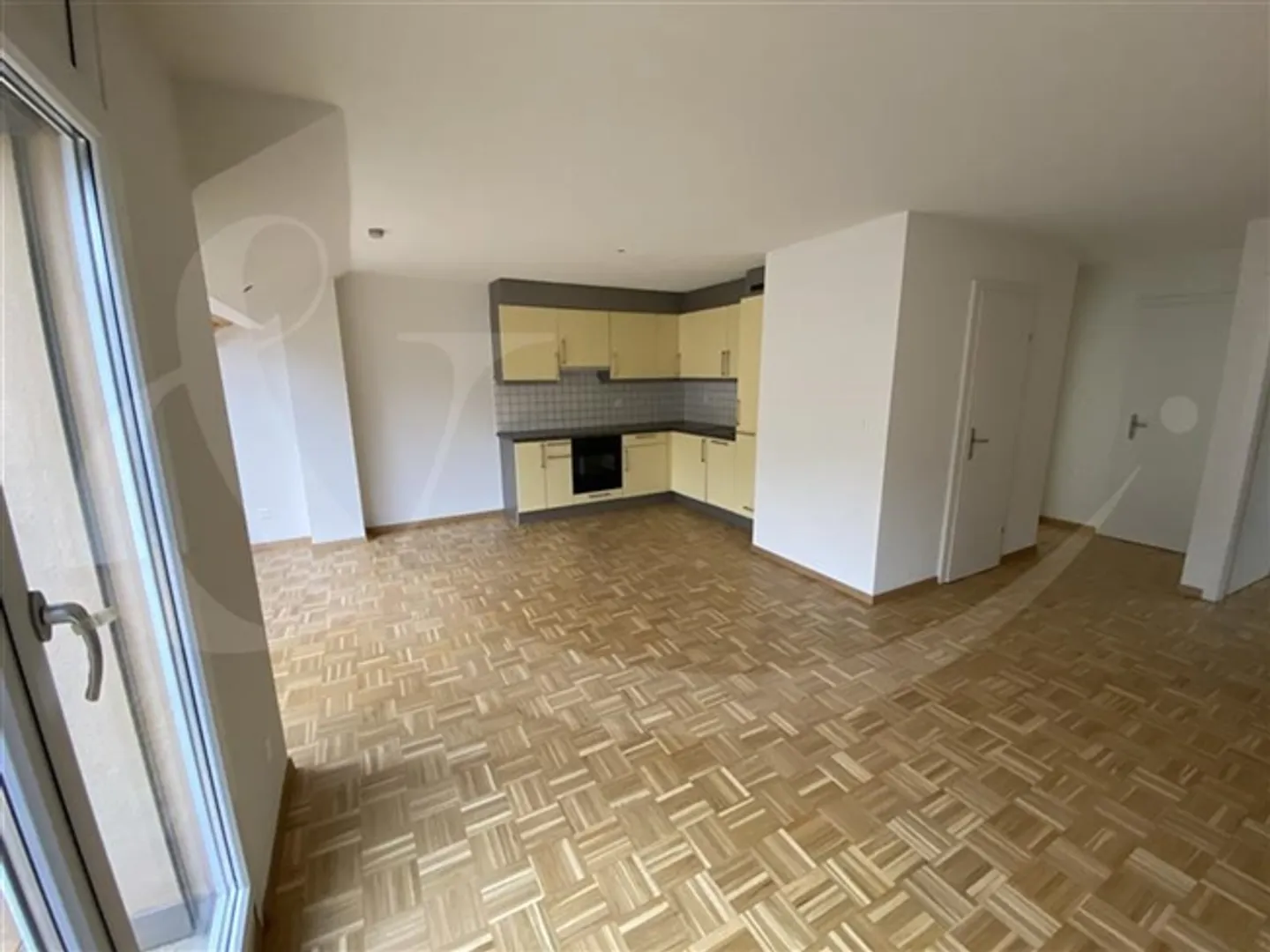 "Rue des Pavillons 3, appartement 4 pièces" - Photo 3 sur 6