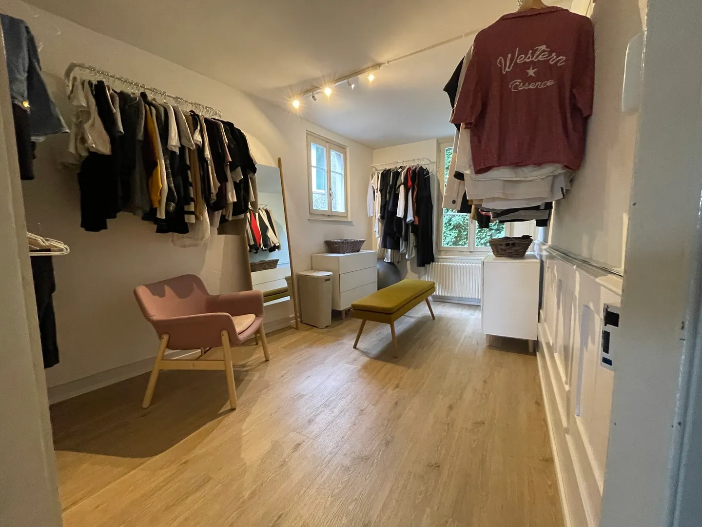 Single house for rent - Photo 3 of 9