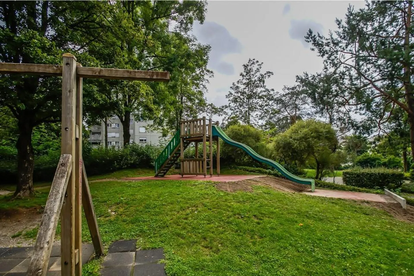 Stadtnahe 4½-Zimmer-Wohnung mit Weitsicht über Aare und Wohlensee - Foto 12 von 13