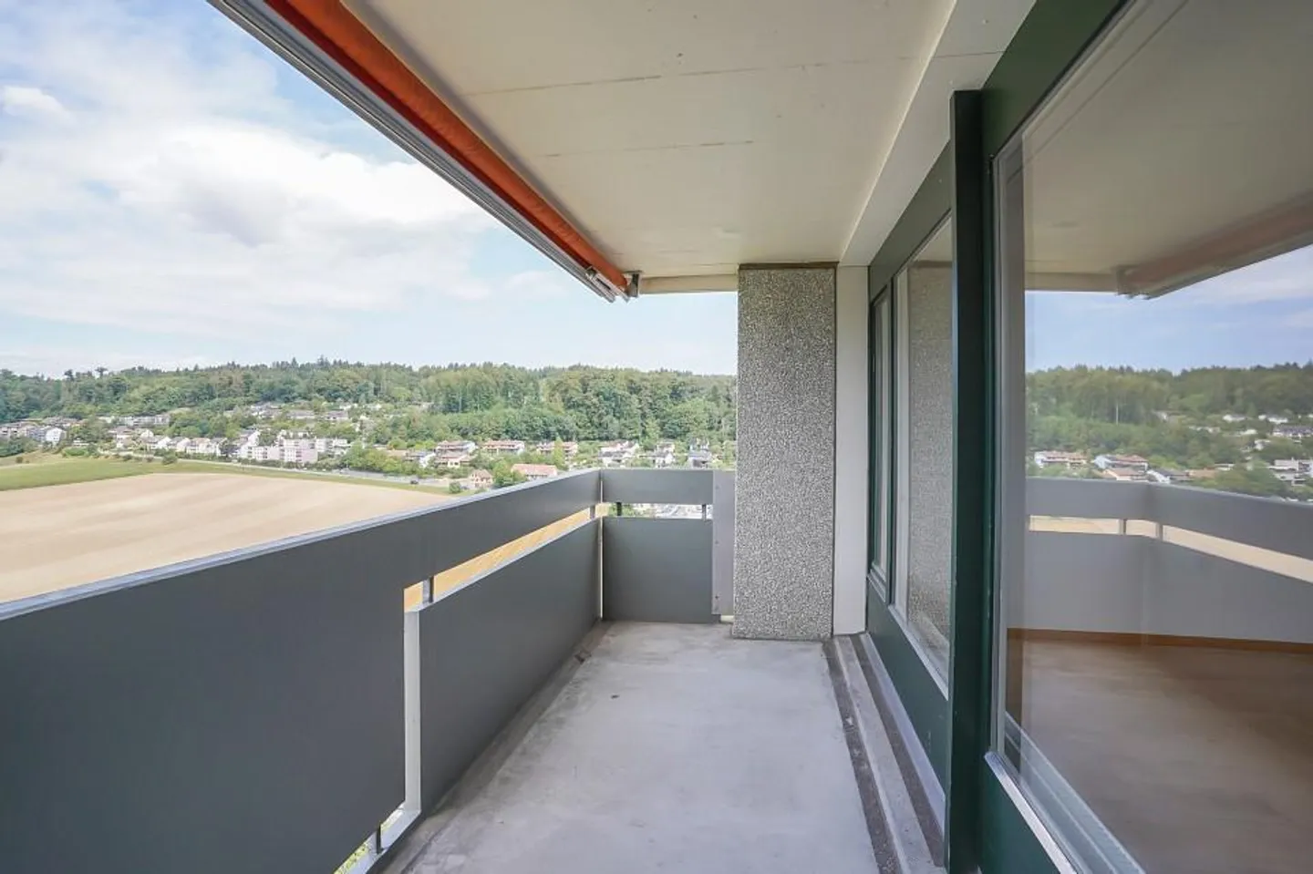 Stadtnahe 4½-Zimmer-Wohnung mit Weitsicht über Aare und Wohlensee - Foto 13 von 13
