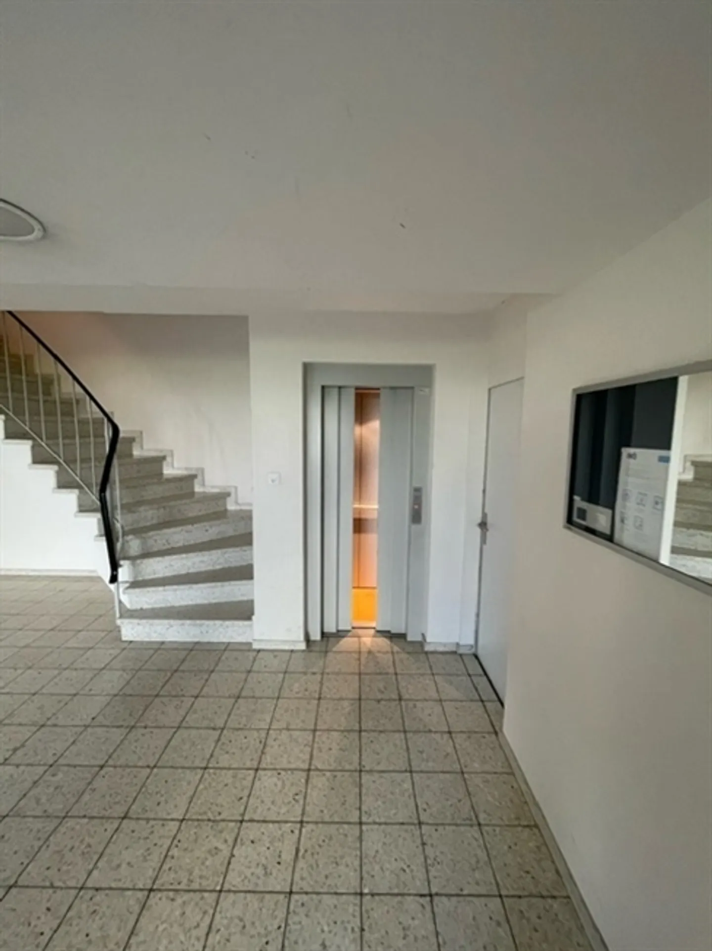 3½ ROOM APARTMENT IN BOTTMINGEN (BL), FURNISHED, TEMPORARY - Photo 8 of 10