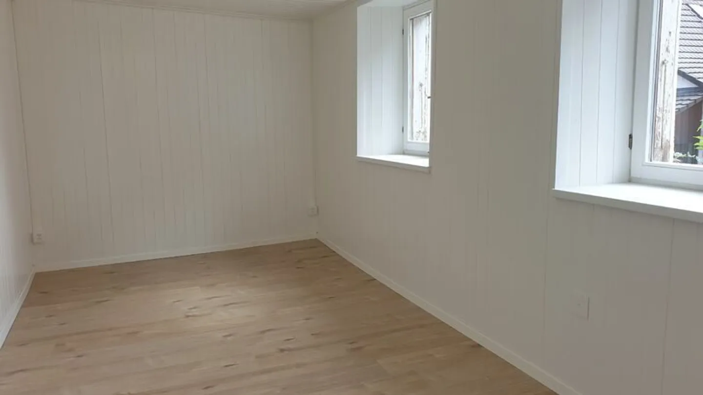 2.5 Room Apartment - Photo 7 of 10