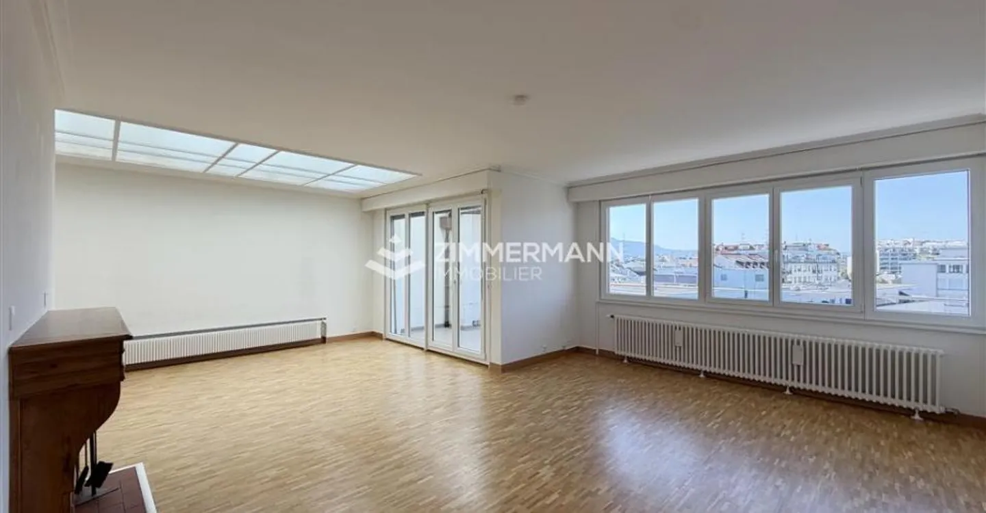 Appartement spacieux de 8 pièces - Photo 4 sur 13
