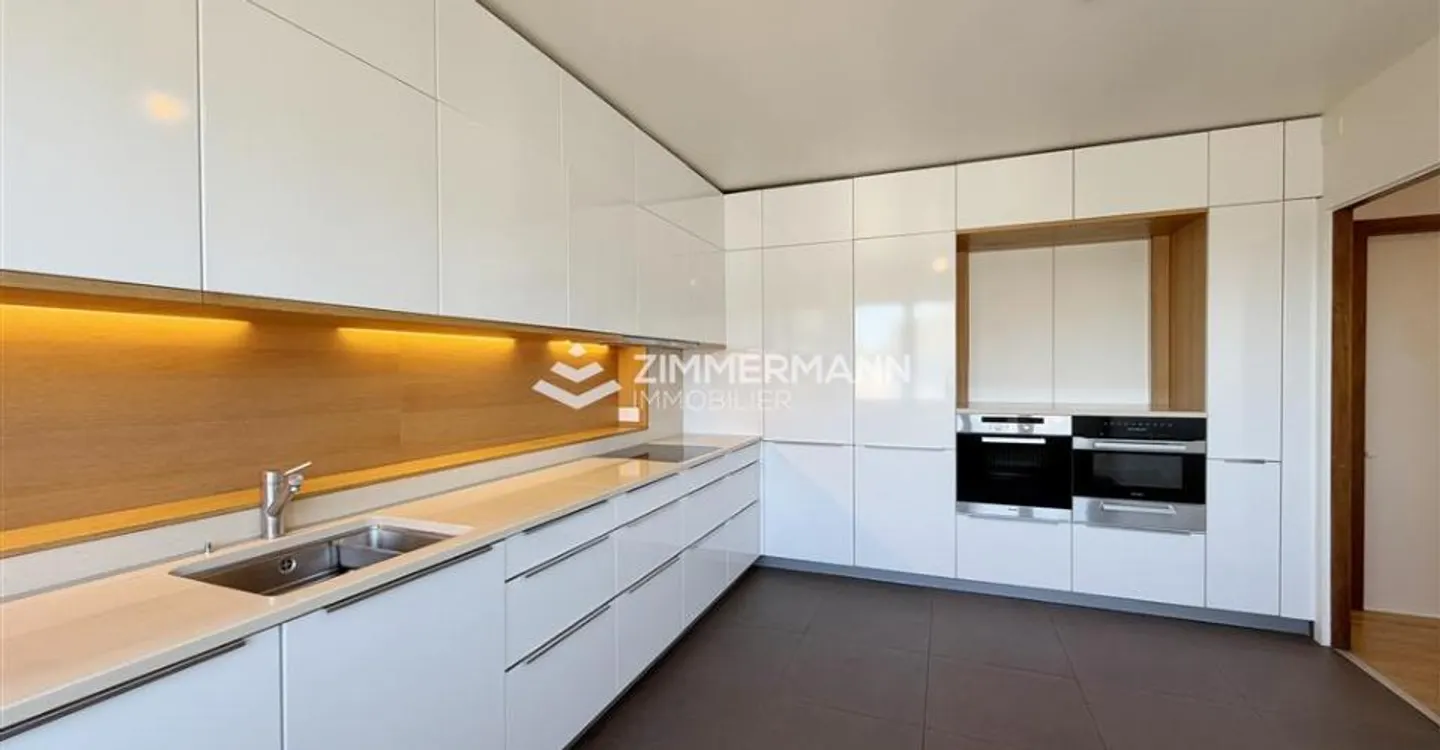 Appartement spacieux de 8 pièces - Photo 11 sur 13