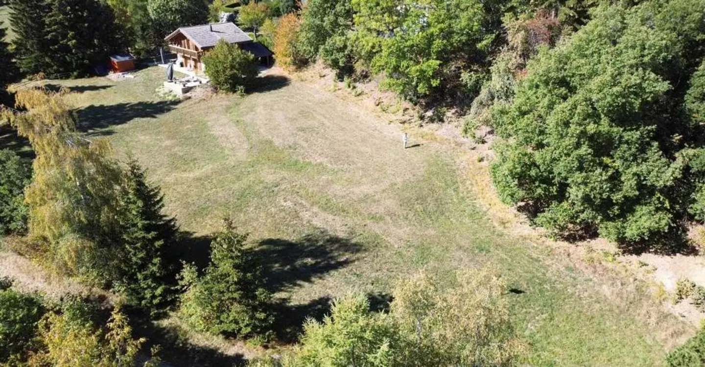 Building land of 3,279 m² in Arbaz - quiet, view, south-facing - Photo 4 of 5