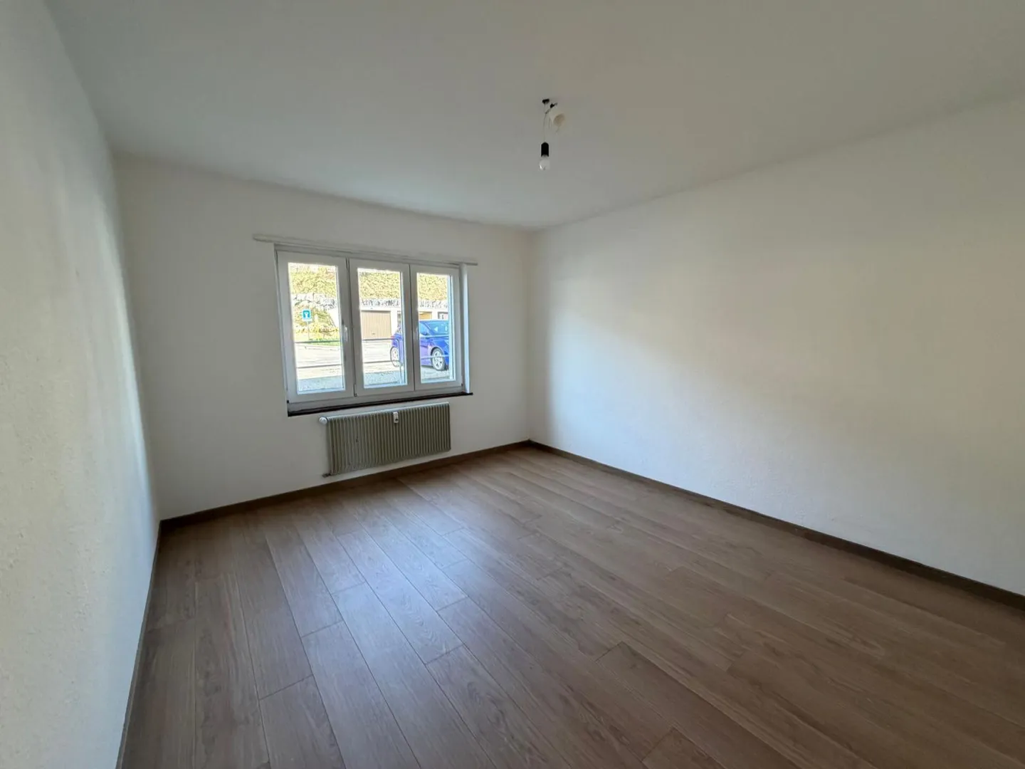 Charming Apartment with Garden - Photo 3 of 6