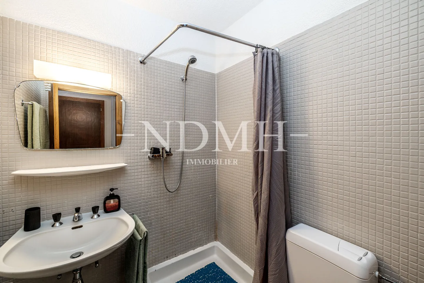 Außergewöhnliche Lage direkt an den Pisten - Foto 6 von 7