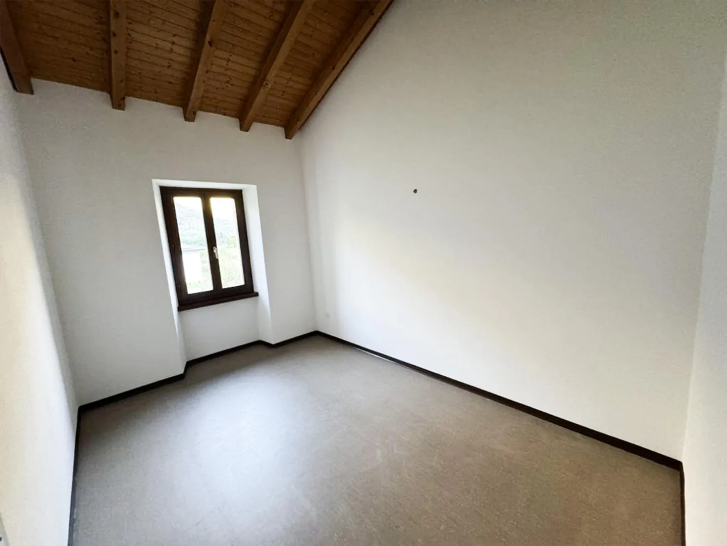Preonzo - 4 Zimmer im obersten Stock (Ref. 74-2) - Foto 7 von 12