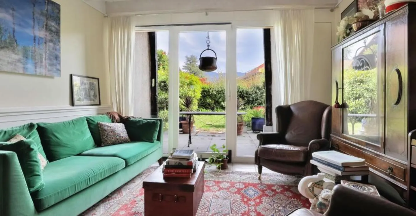 Incantevole villa di campagna con giardino ai margini dei vigneti di Jussy - Foto 4 di 12