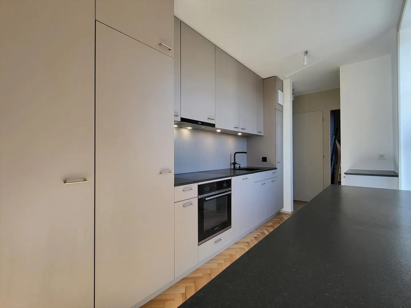 Appartement 4.5 pièces - Photo 4 sur 13