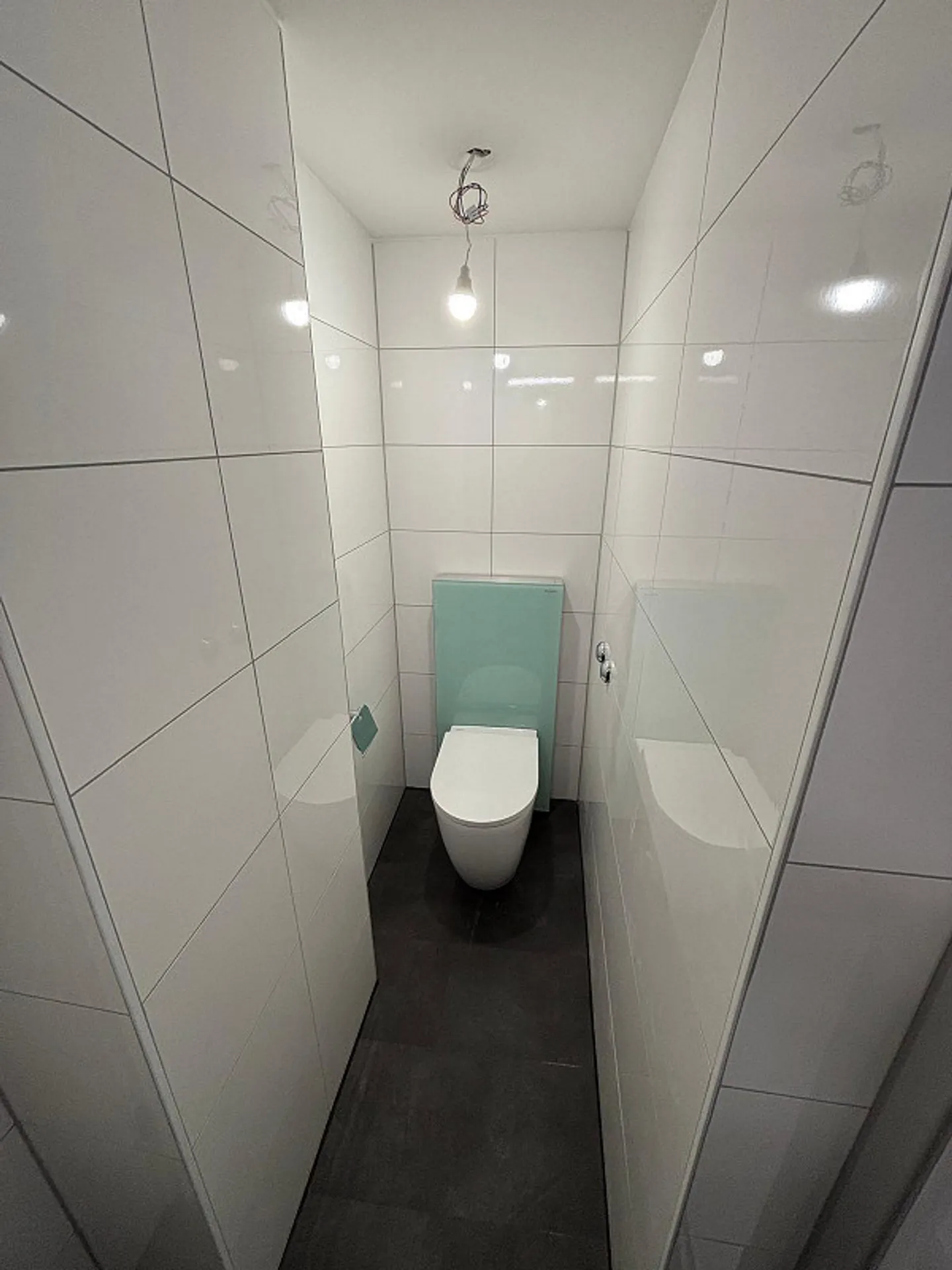 Completely renovated 1-room apartment for rent in Basel - Photo 7 of 7