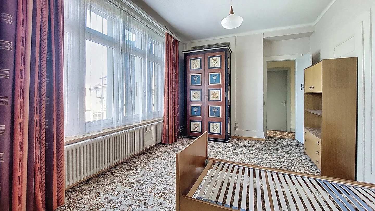 Eigentum mit 14 Zimmern in St-Ours / FR, nur wenige Minuten von Freiburg entfernt - Foto 14 von 19