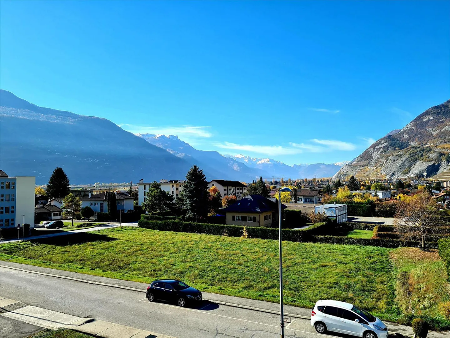 Tranquilla, vicino ai negozi - senza cauzione Location! - Foto 1 di 5