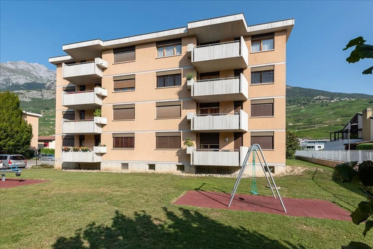 Tranquilla, vicino ai negozi - senza cauzione Location! - Foto 2 di 5