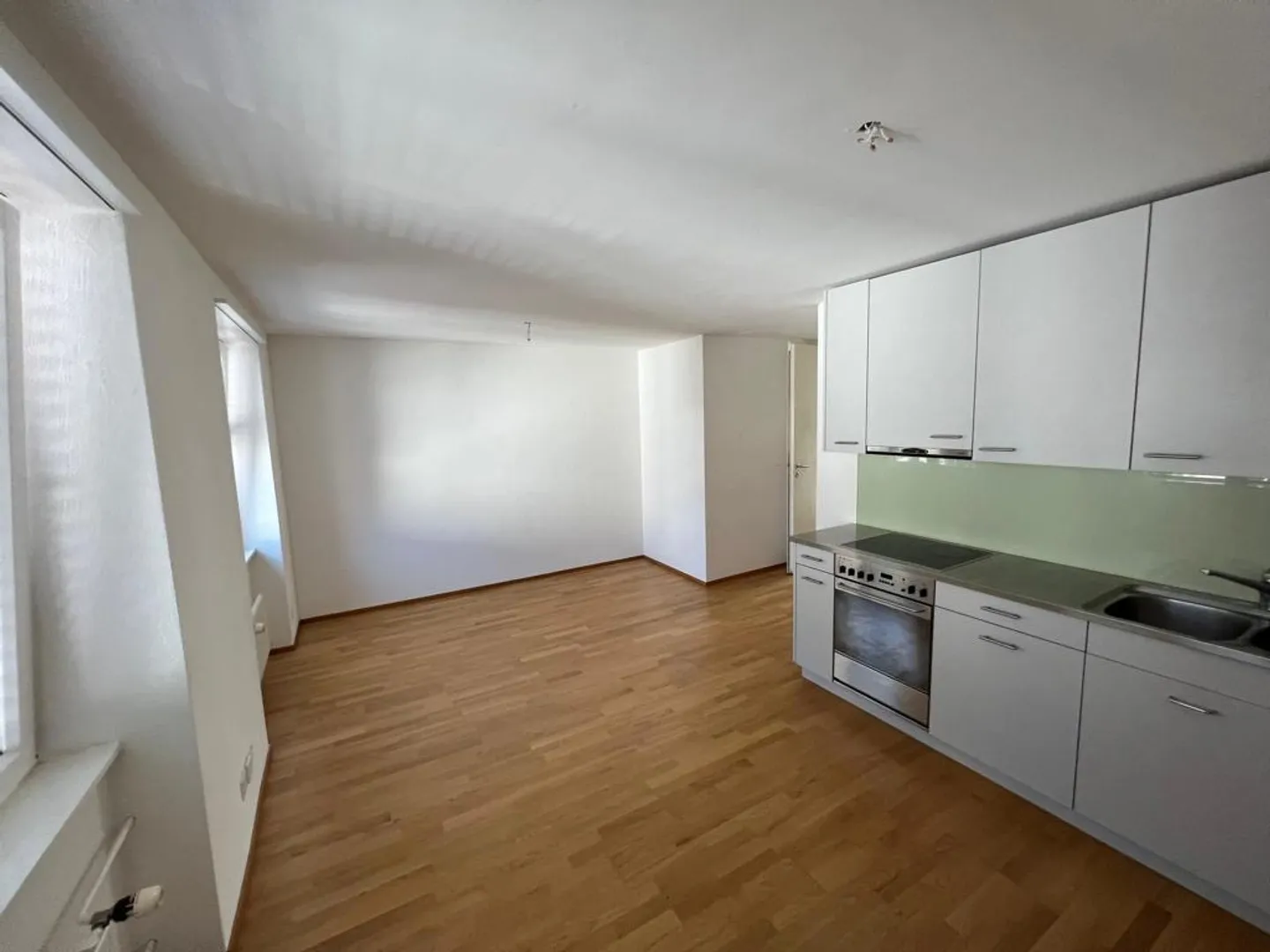 Appartement moderne au centre de Domat/Ems - Photo 2 sur 6