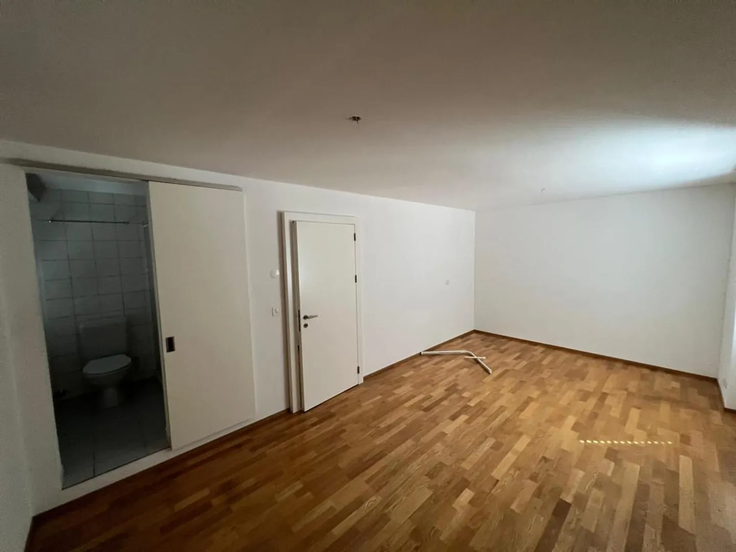 Appartement moderne au centre de Domat/Ems - Photo 4 sur 6