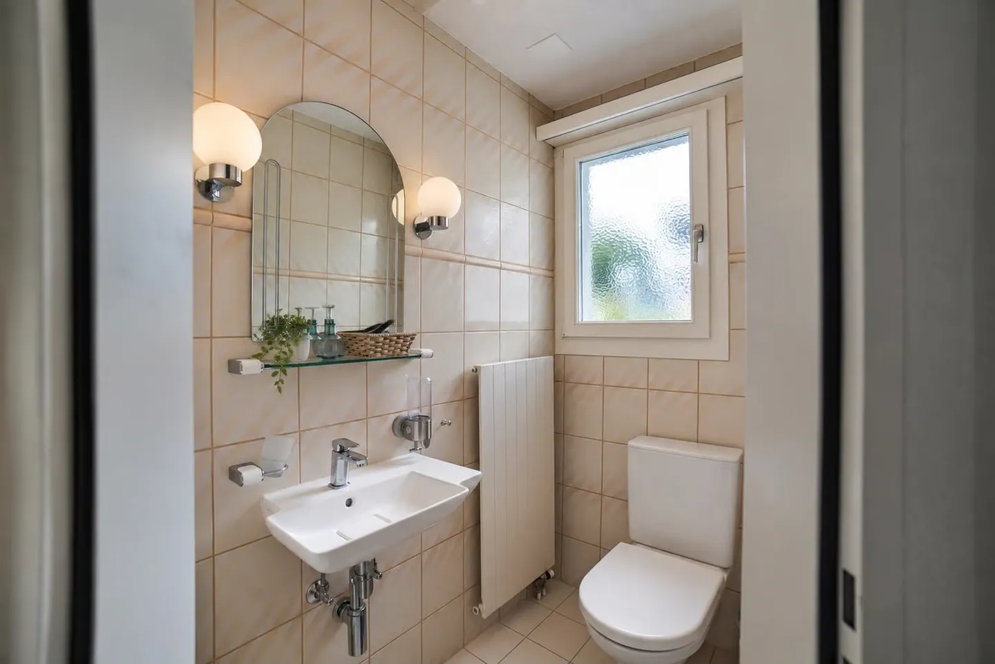 Charmantes Reihenhaus in Bäretswil - Foto 12 von 16
