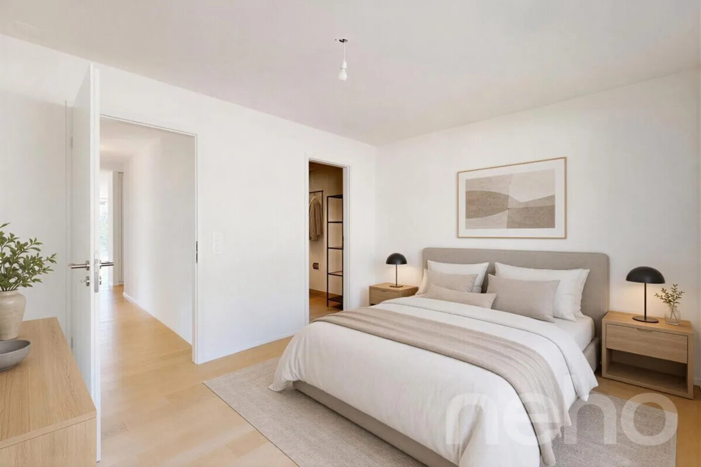 Luxury Apartment with Lake View - Photo 10 of 12