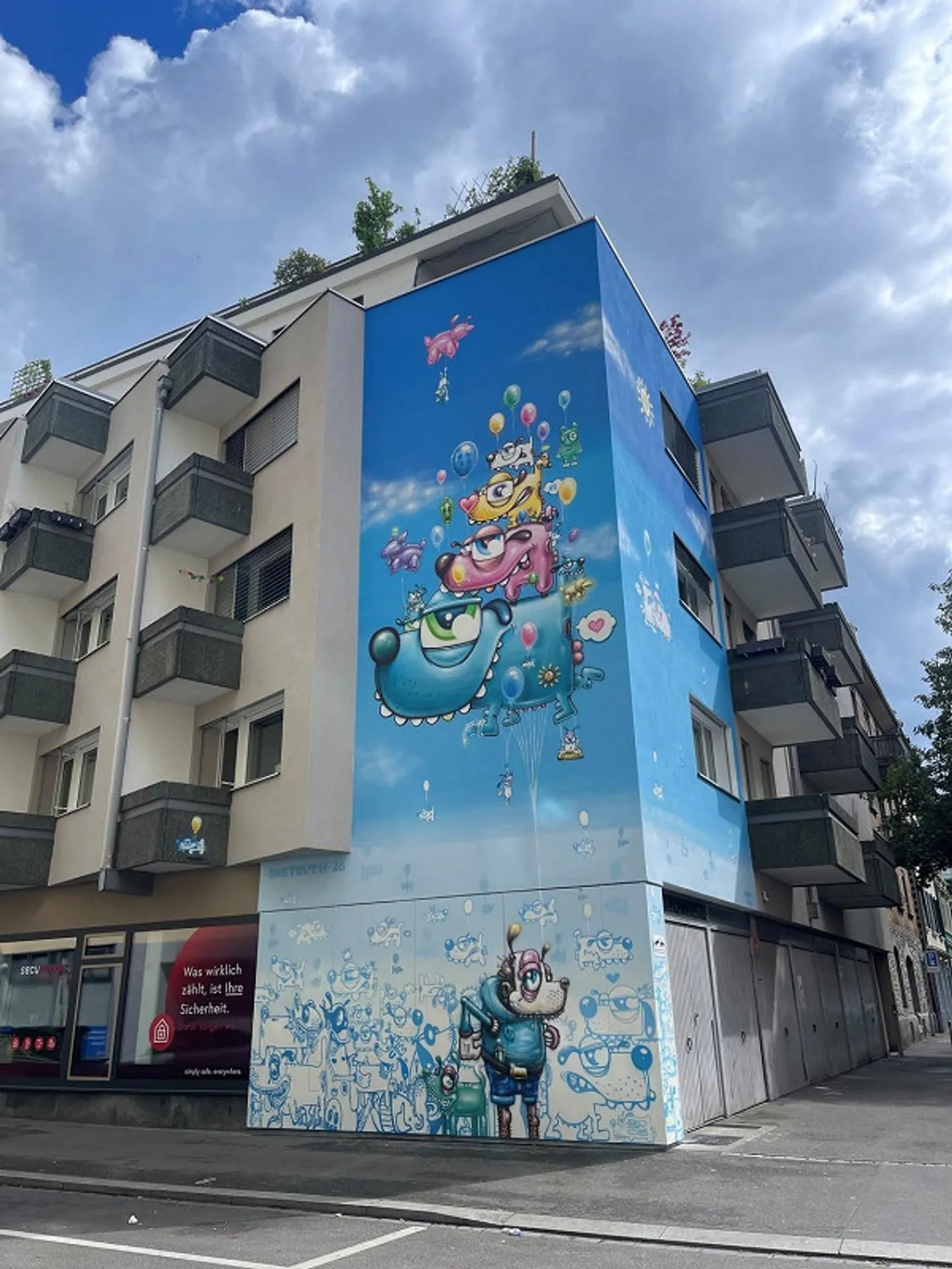 Geräumige Attikawohnung in Zürich - Foto 1 von 8