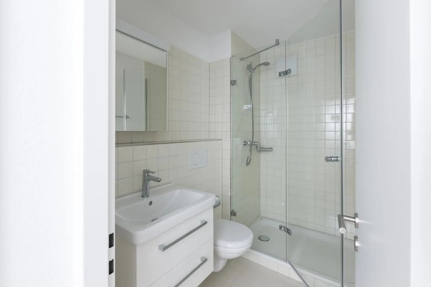 Charmante Wohnung mit Balkon - Foto 2 von 4
