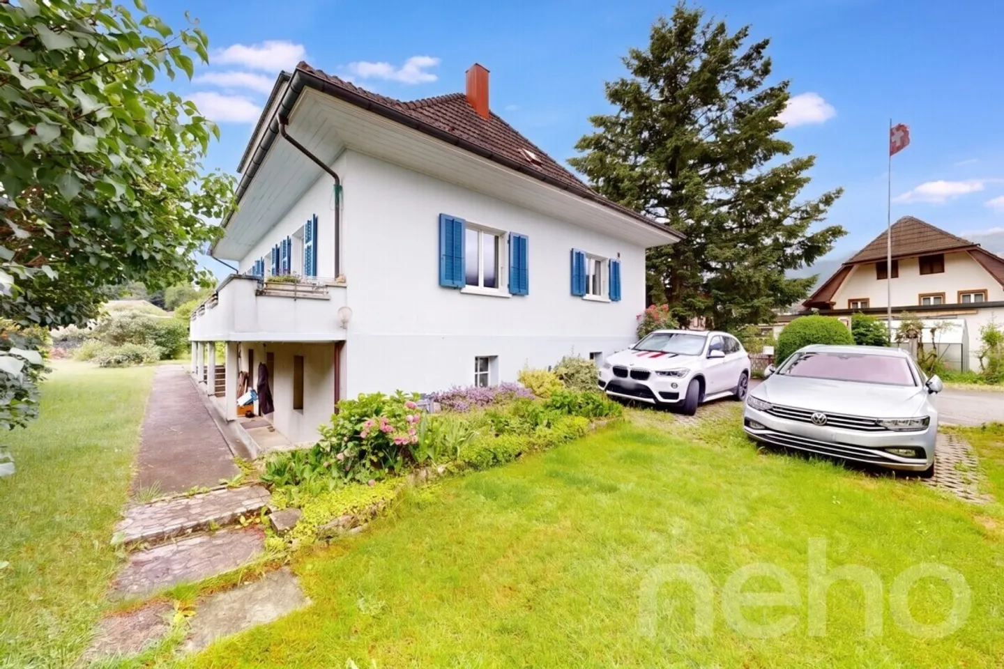 Family house near the forest, large garden and potential - Photo 12 of 12