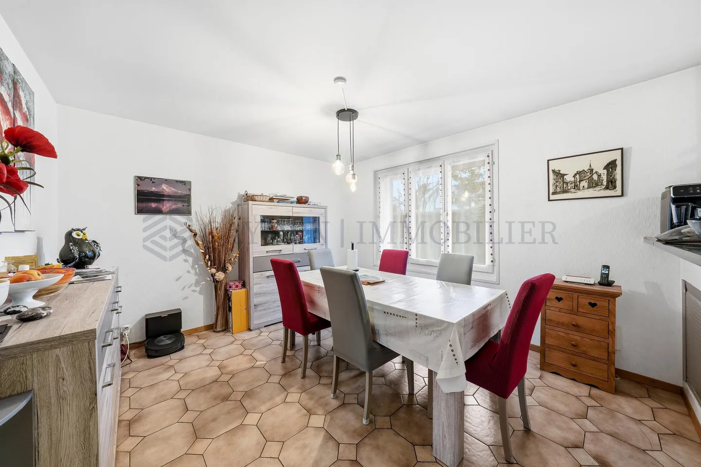 Charmante Maison Familiale à Thônex - Photo 3 sur 6