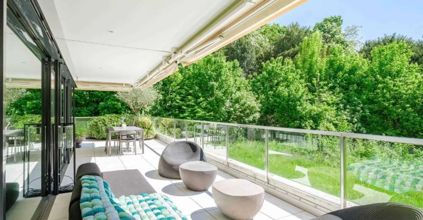 Exclusively! Superb 5-room apartment with terrace in a high-end residence - Photo 1 of 5