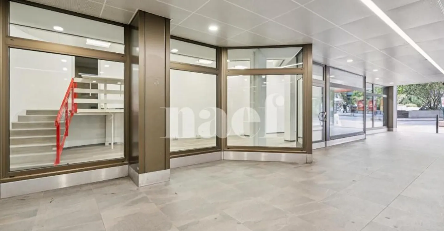 Spacious commercial space ideally located in the center of Vevey, nearby - Photo 7 of 7