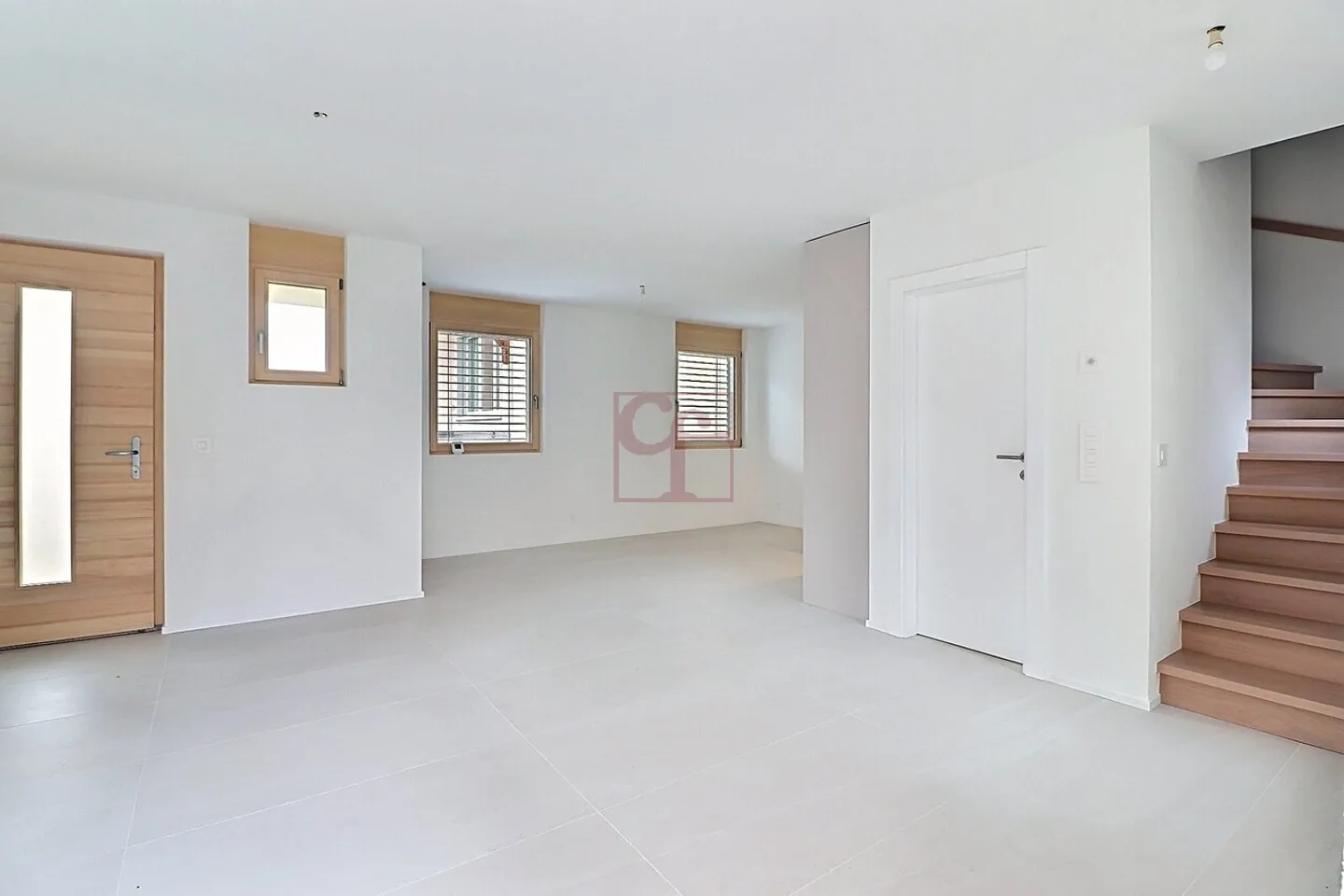 Romont - Splendid new triplex of 4.5 rooms with private garden - Photo 4 of 17