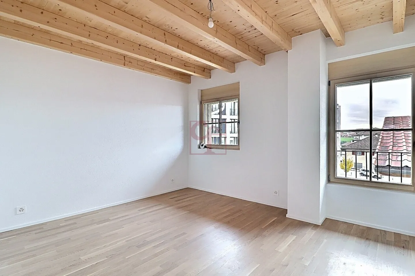 Romont - Splendid new triplex of 4.5 rooms with private garden - Photo 8 of 17