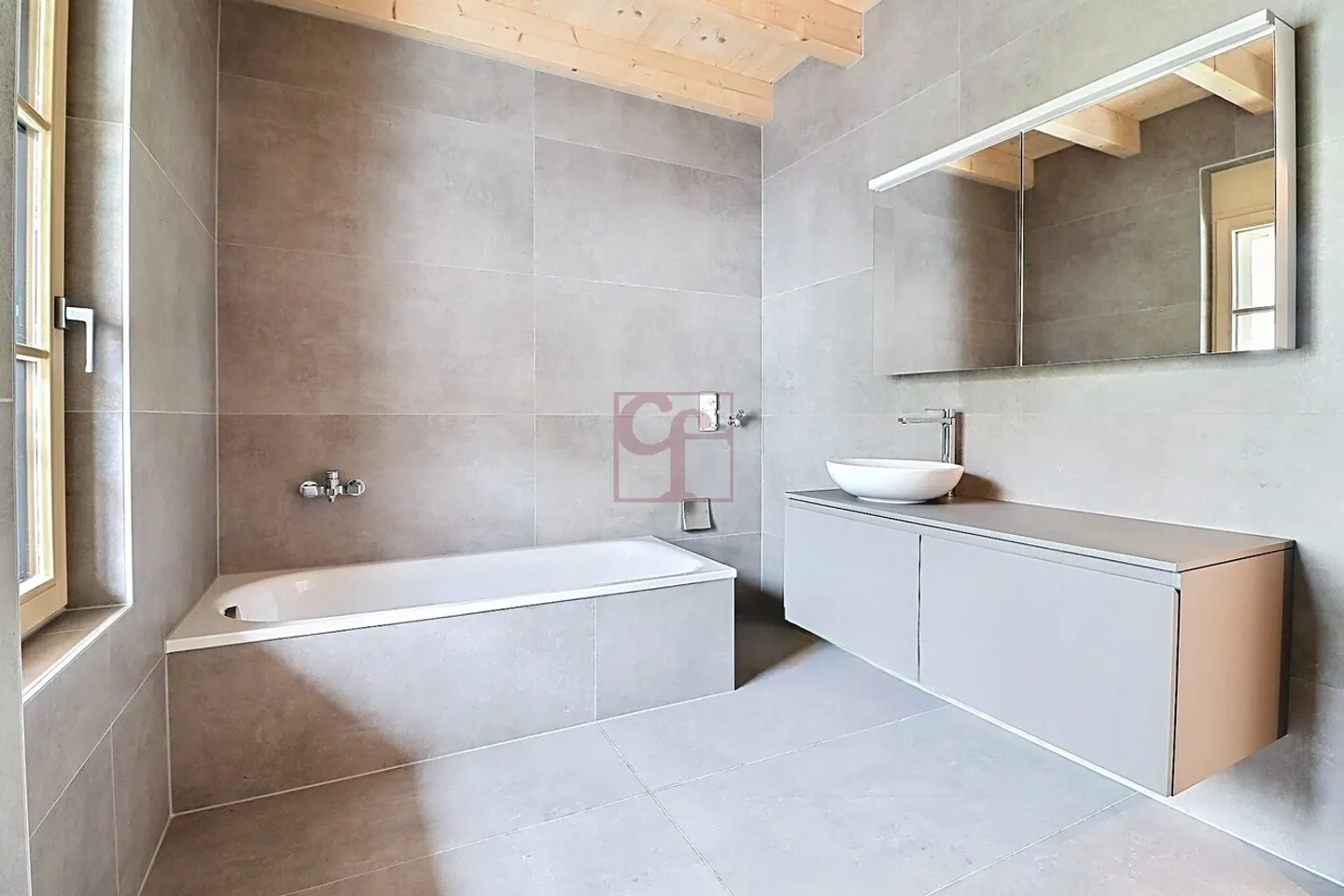 Romont - Splendid new triplex of 4.5 rooms with private garden - Photo 12 of 17