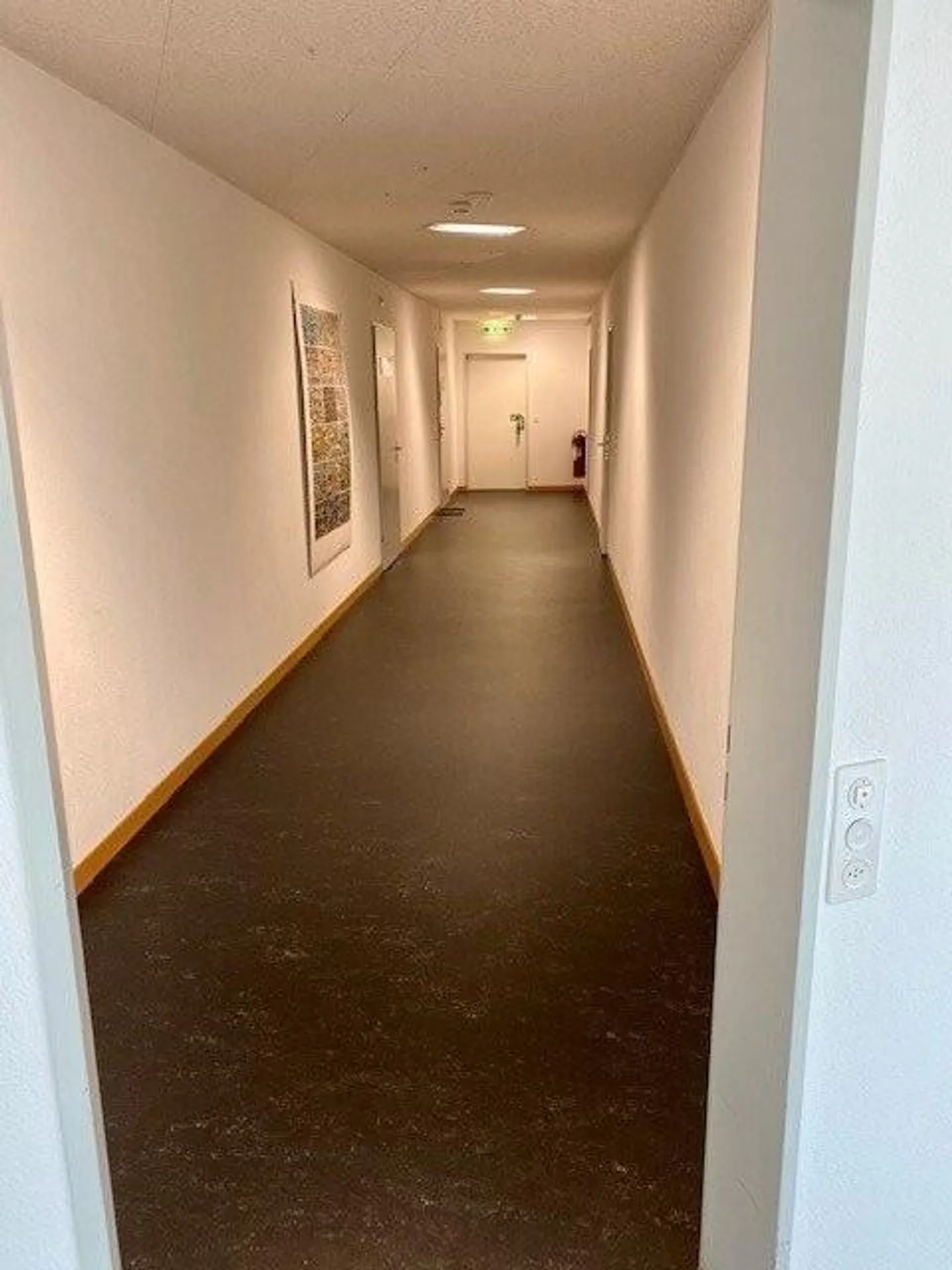 Heller Büroraum in Bern - Foto 3 von 4