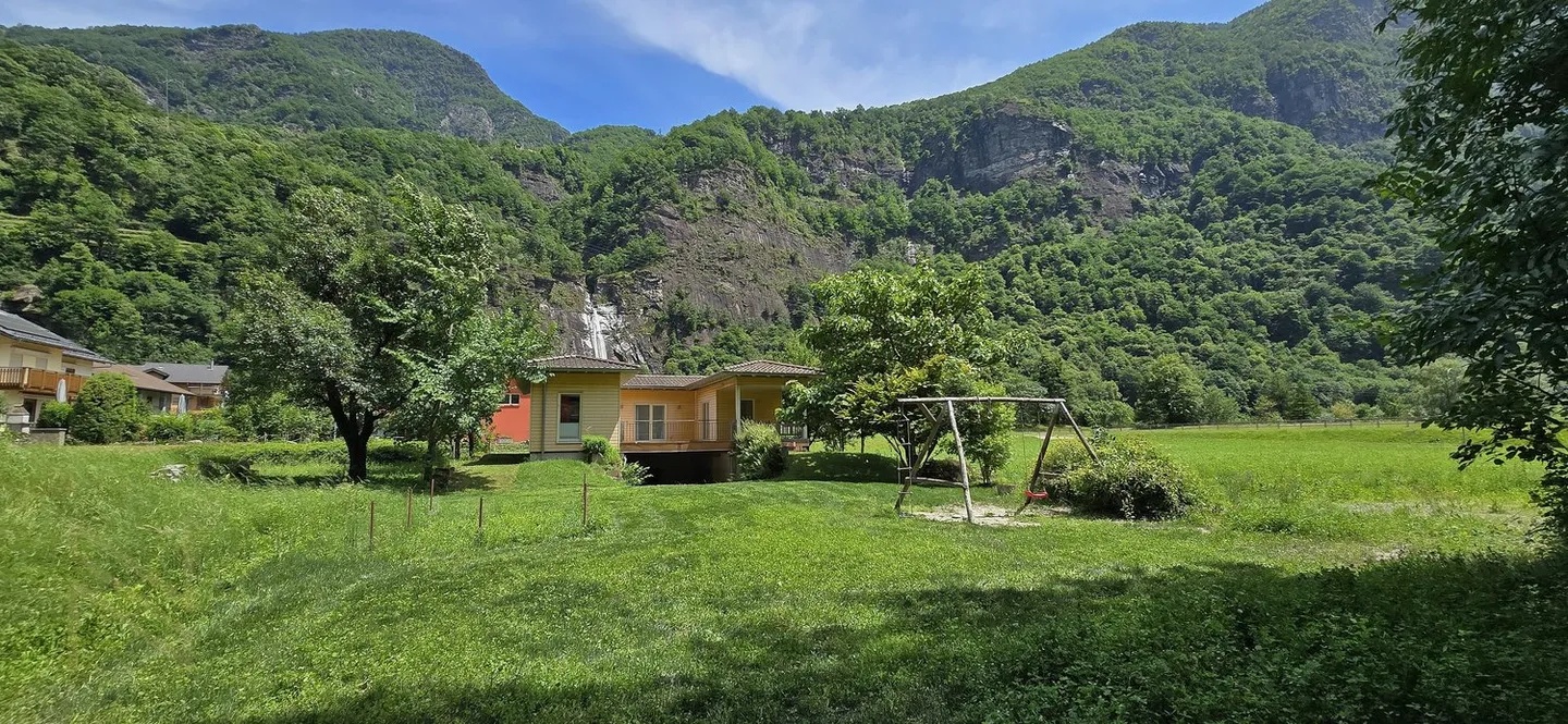 Casa vacanze o principale di 3,5 stanze direttamente sulla Maggia - Foto 3 di 13