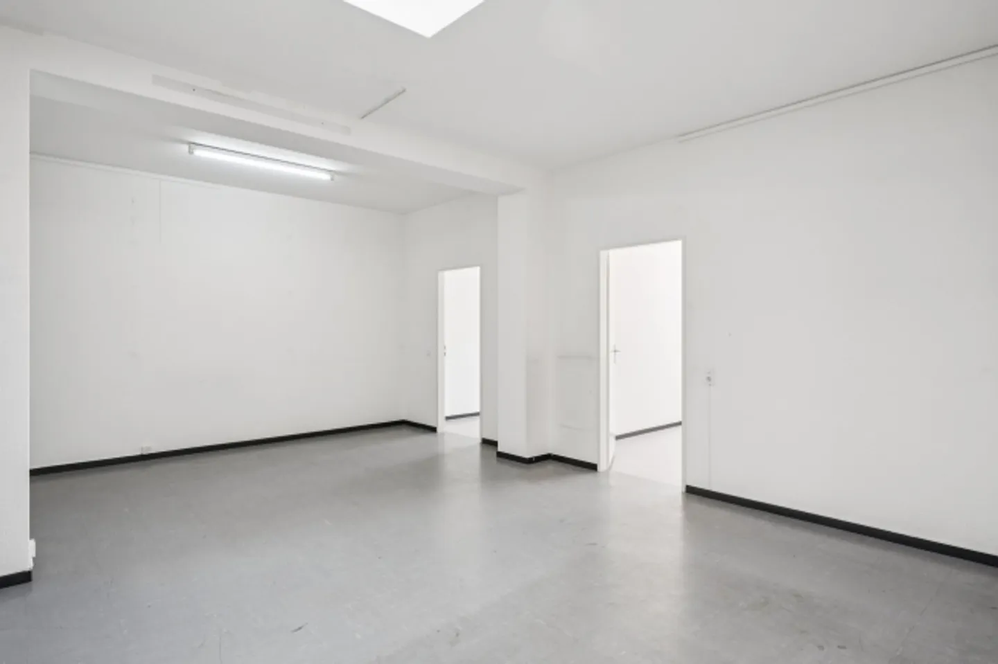 Mischgenutztes Gebäude mieten - Foto 4 von 10