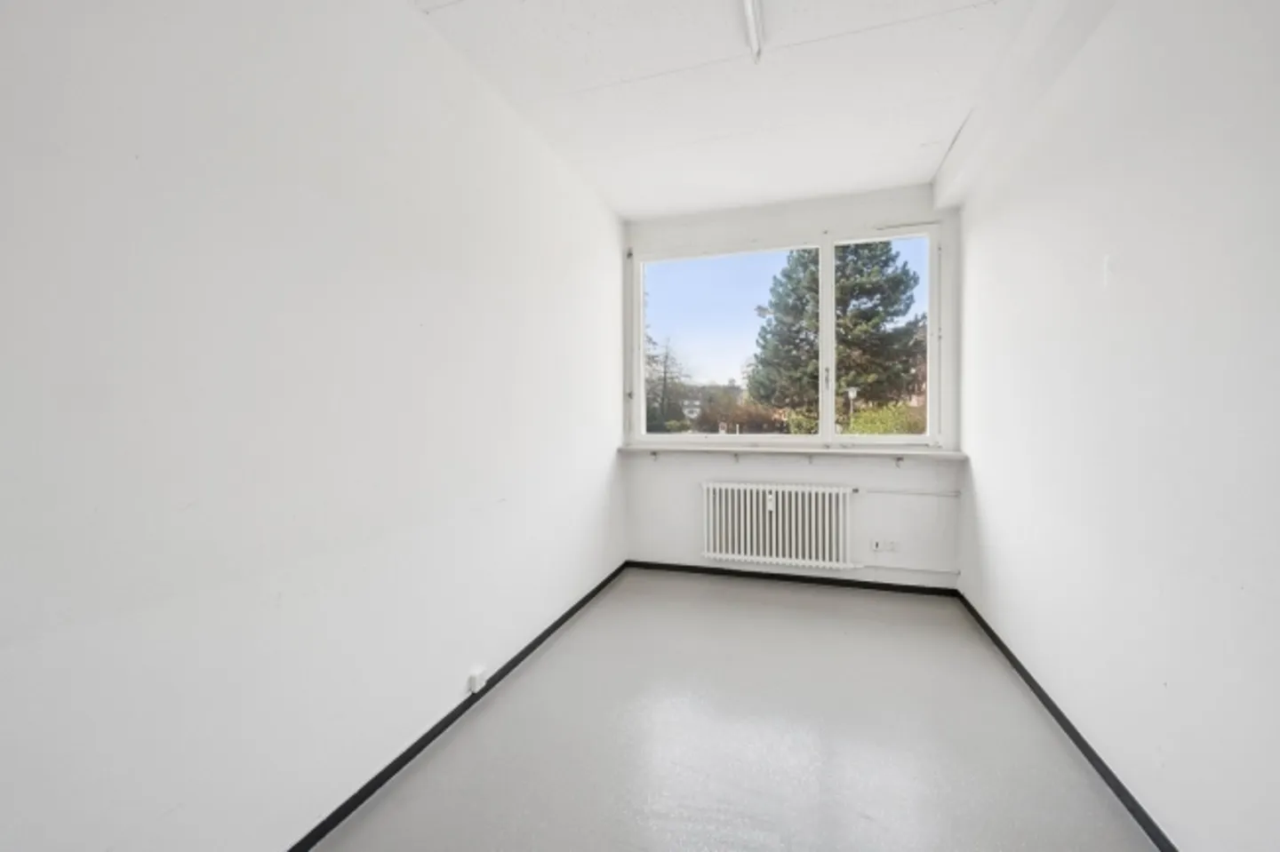 Mischgenutztes Gebäude mieten - Foto 6 von 10