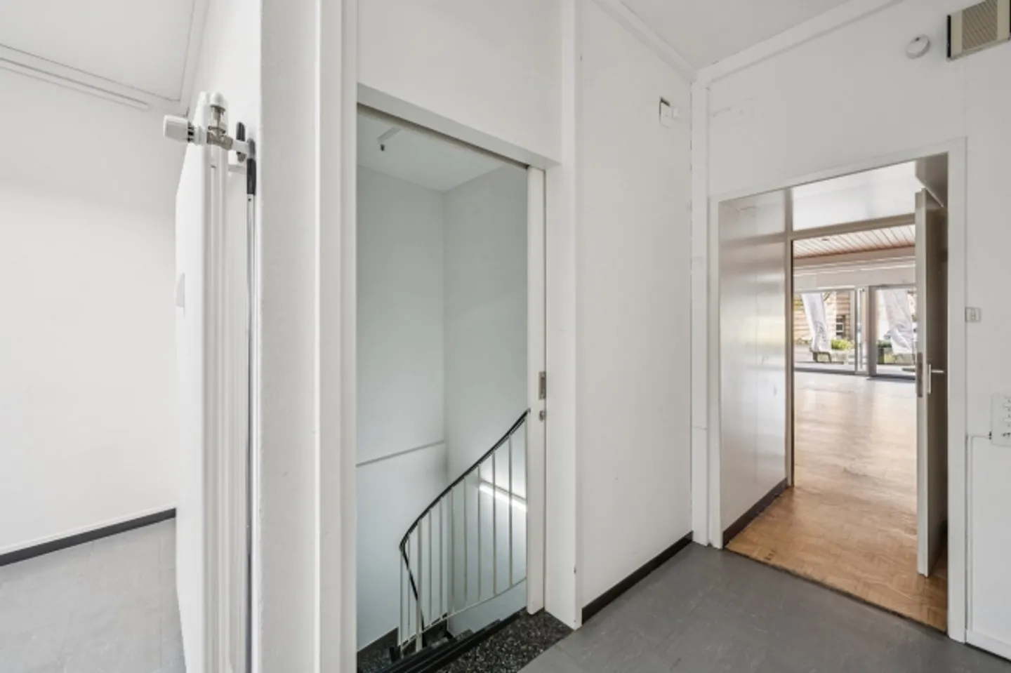 Mischgenutztes Gebäude mieten - Foto 8 von 10