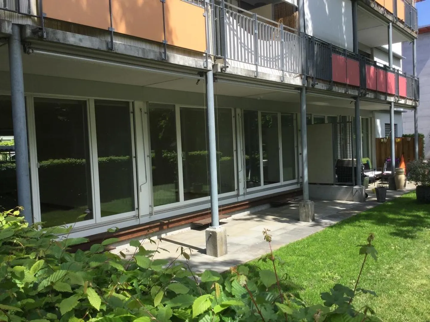 3.5-Zimmerwohnung mit attraktiven Sitzplatz - Photo 3 of 7
