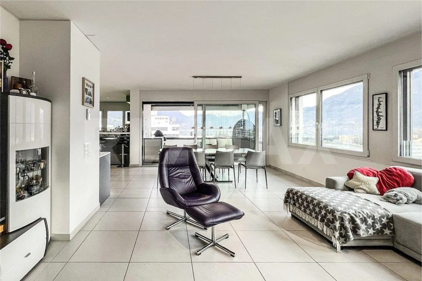 Appartamento con vista lago - Foto 8 di 13