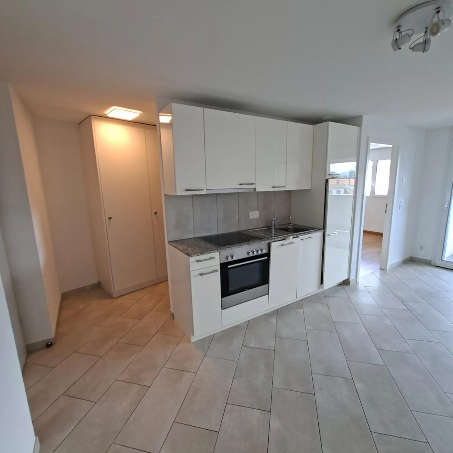 2,5-Zimmer-Wohnung - Foto 1 von 7