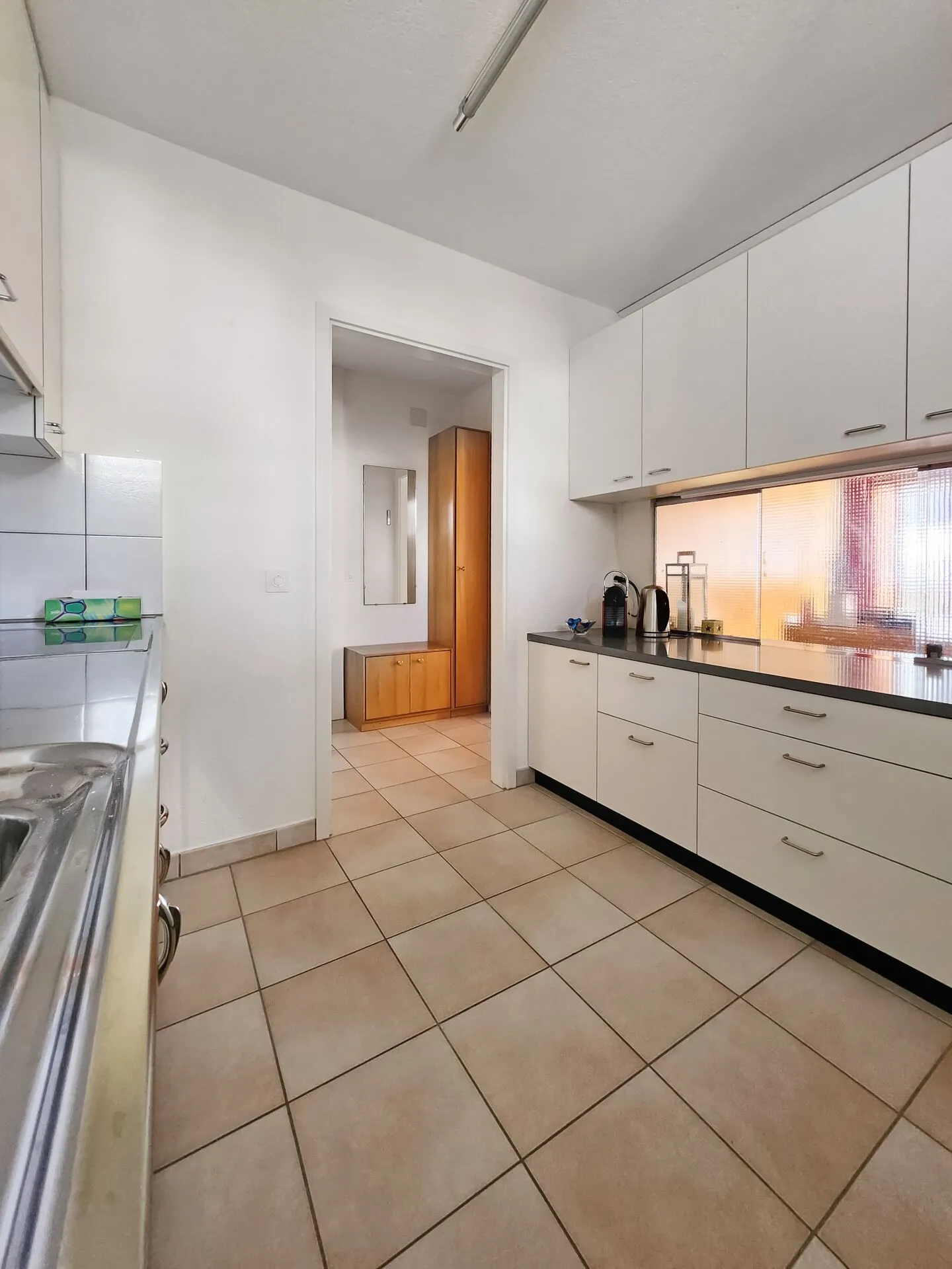 Appartement meublé de 3 1/2 pièces à louer - période de location limitée ! - Photo 6 sur 10