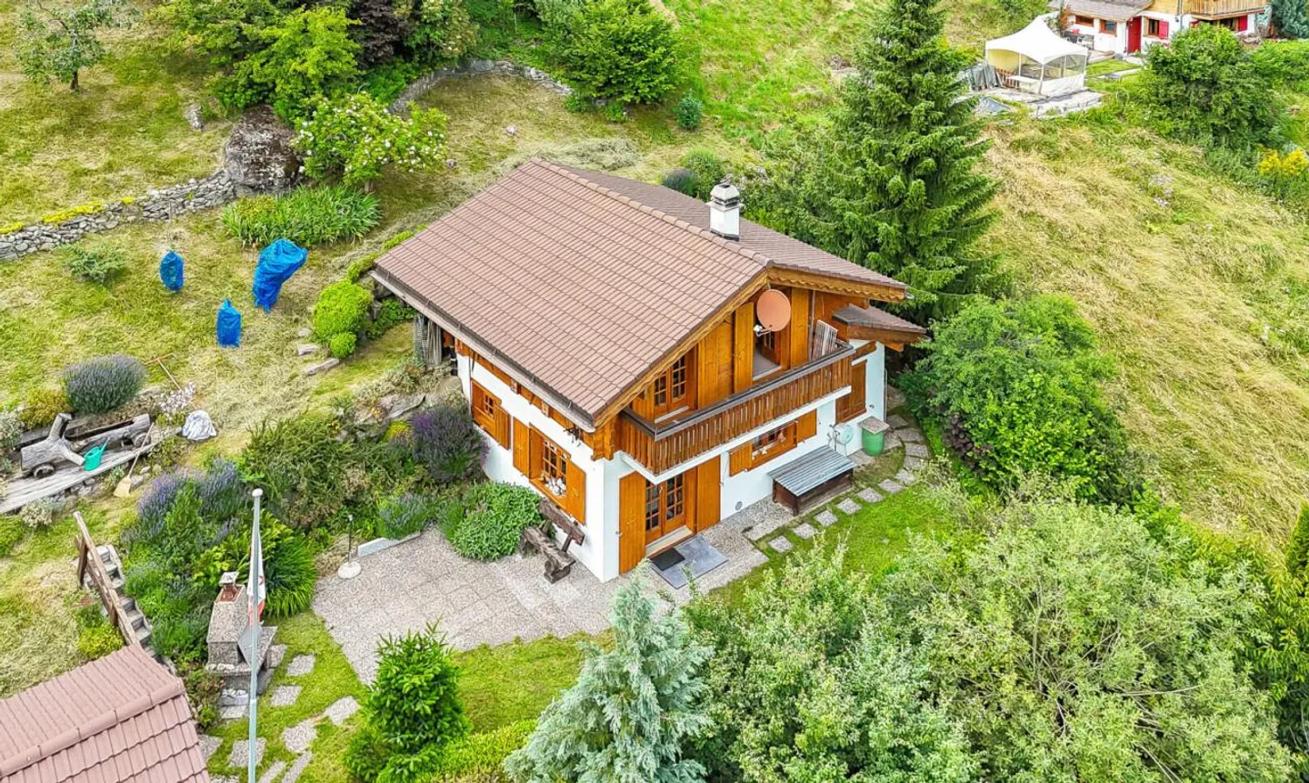 Splendido Chalet con Vista Panoramica a Saclentse (Nendaz) - Foto 1 di 13