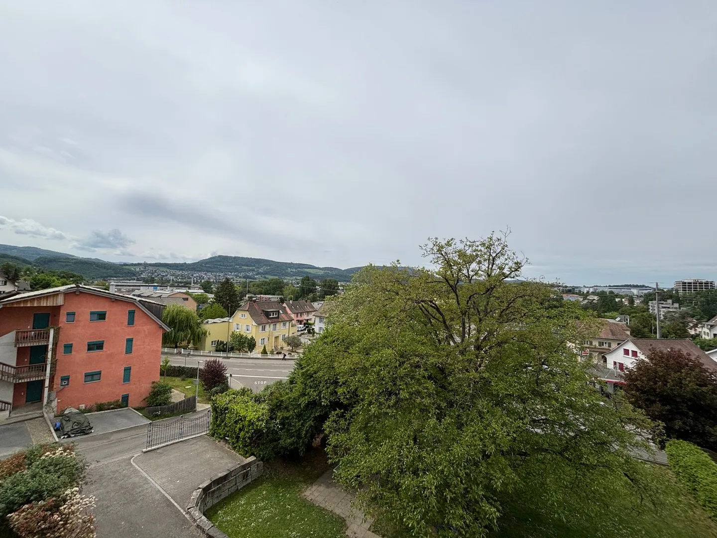 Geräumige Attikawohnung in Dornach - Foto 16 von 26