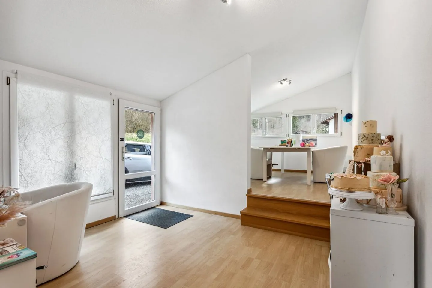 Maison bi-familiale de rêve avec beaucoup d'espace extérieur - Photo 5 sur 13