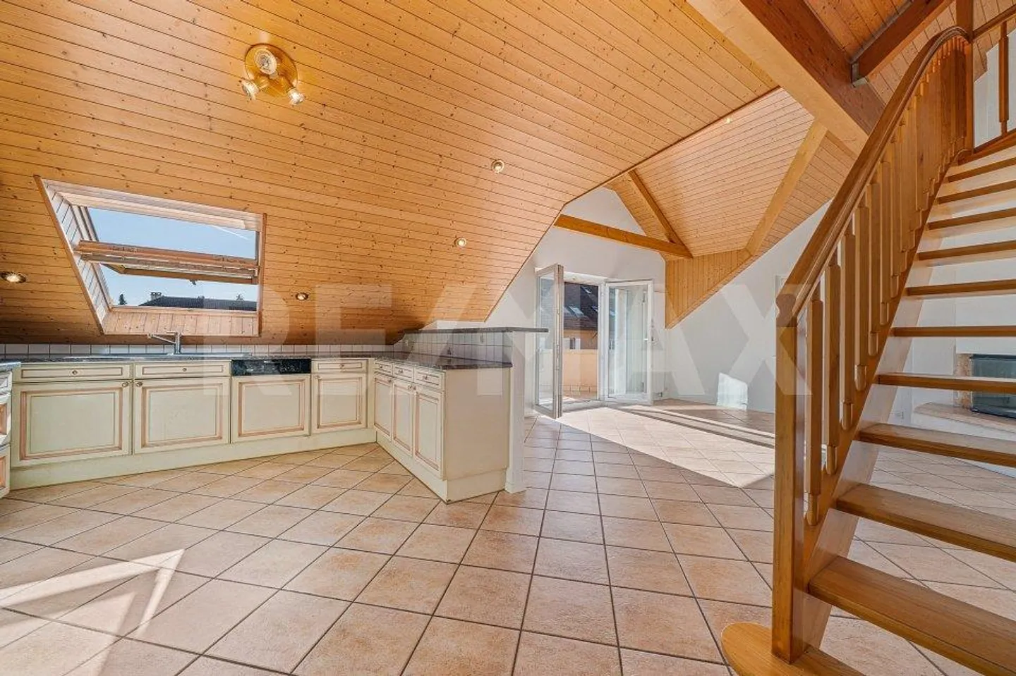 Spacious 4.5 rooms + mezzanine: magnificent view of the Alps - Photo 8 of 13