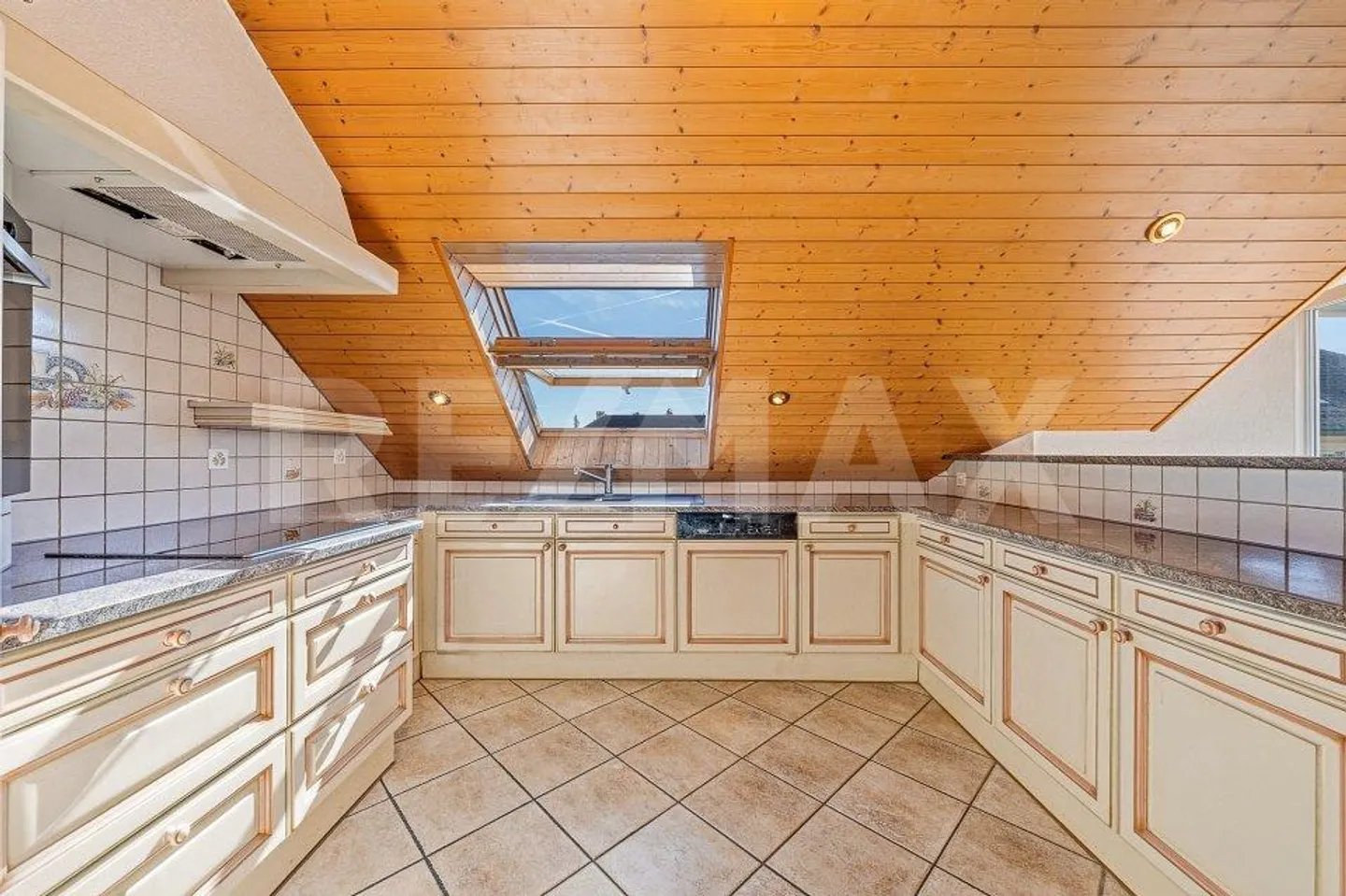 Spacious 4.5 rooms + mezzanine: magnificent view of the Alps - Photo 10 of 13