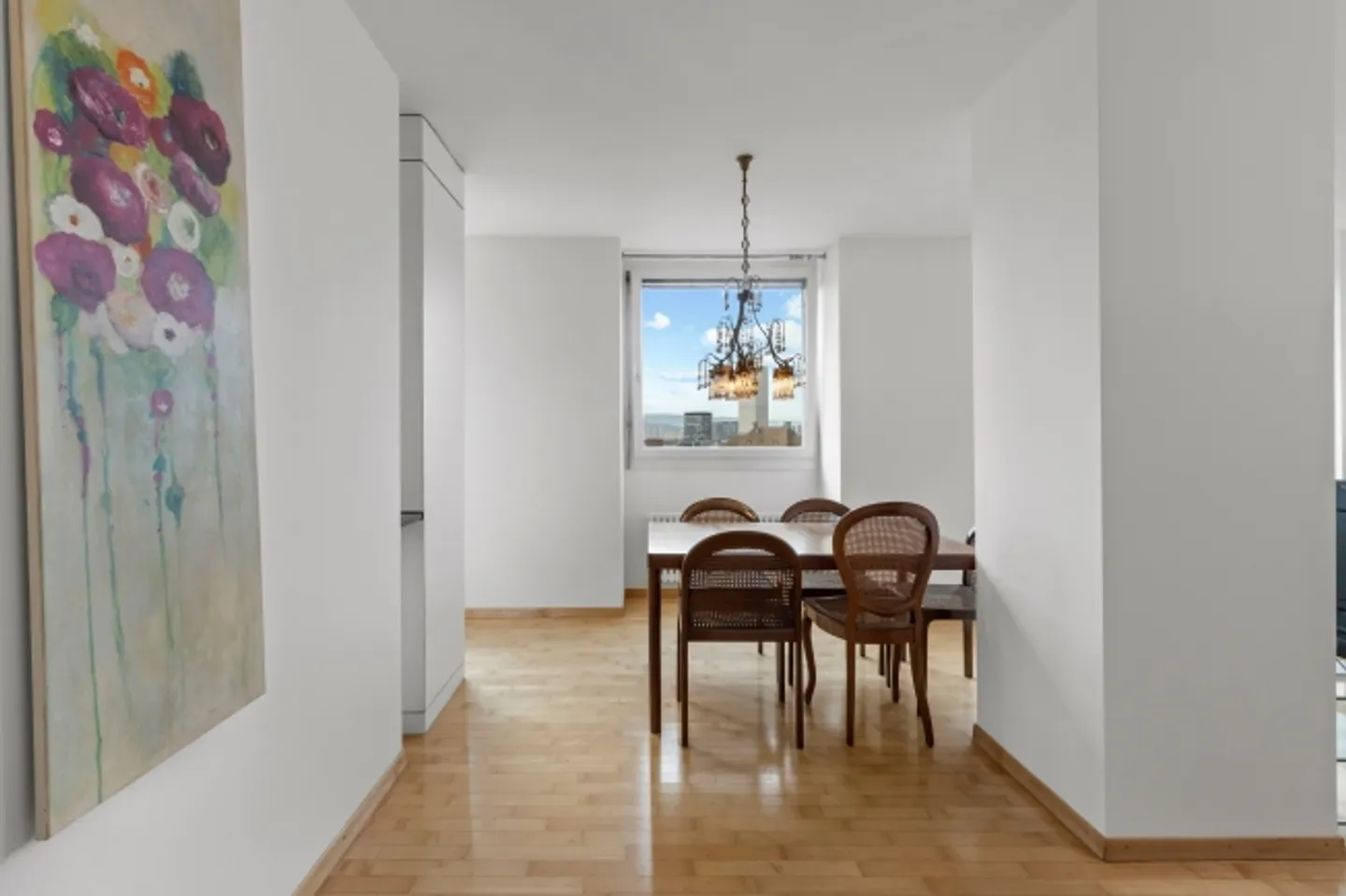 Schickes Pied-à-terre mit bester Aussicht- 2,5 Zimmer Dachwohnung - Foto 6 von 13