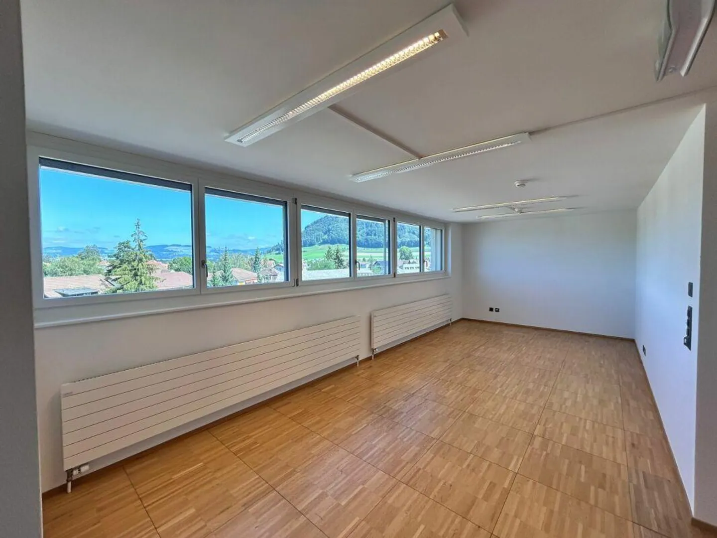 Moderne Gewerbefläche in Belp - Foto 4 von 6