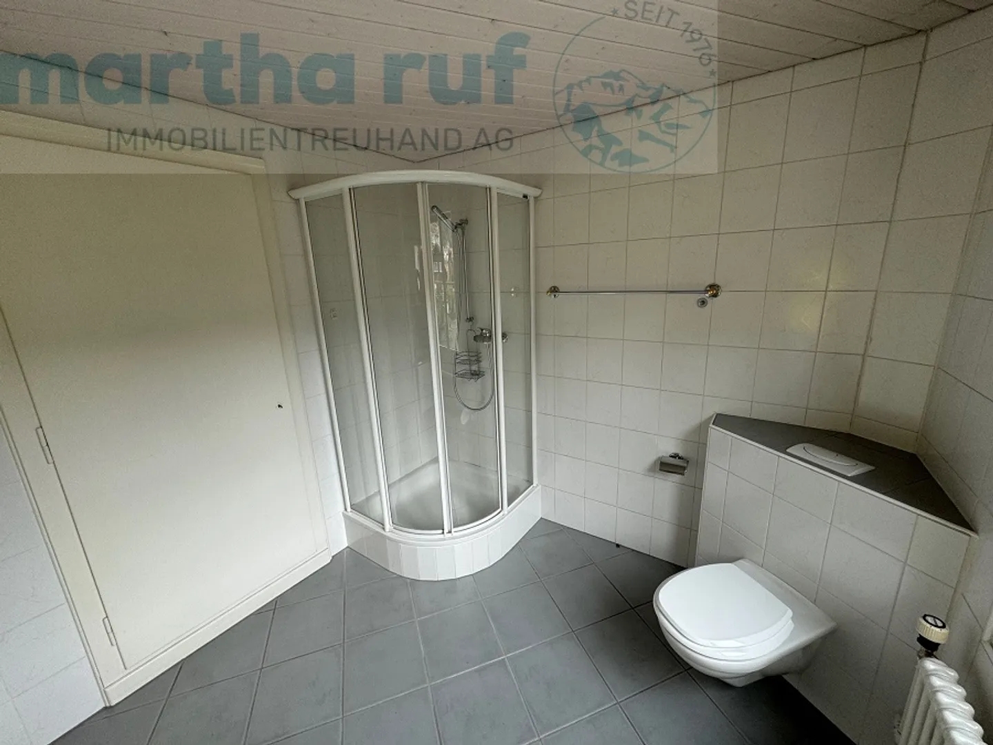 Casa residenziale di 6,5 stanze in una posizione da sogno direttamente sull'Aare - Foto 14 di 23