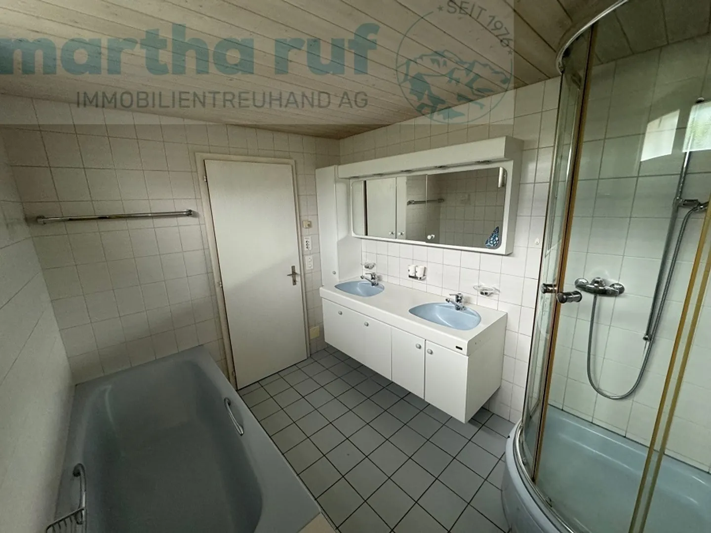 Casa residenziale di 6,5 stanze in una posizione da sogno direttamente sull'Aare - Foto 11 di 23
