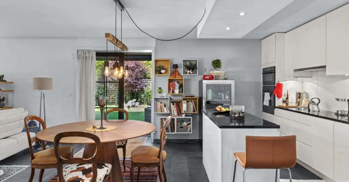 Charming Garden Apartment - Photo 2 of 13
